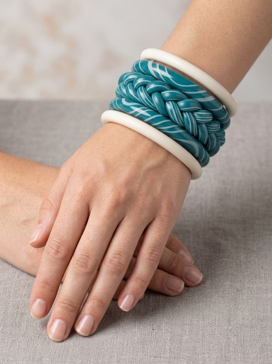Cerulean Twist Jaipuri Lac Bangles (set of 5)