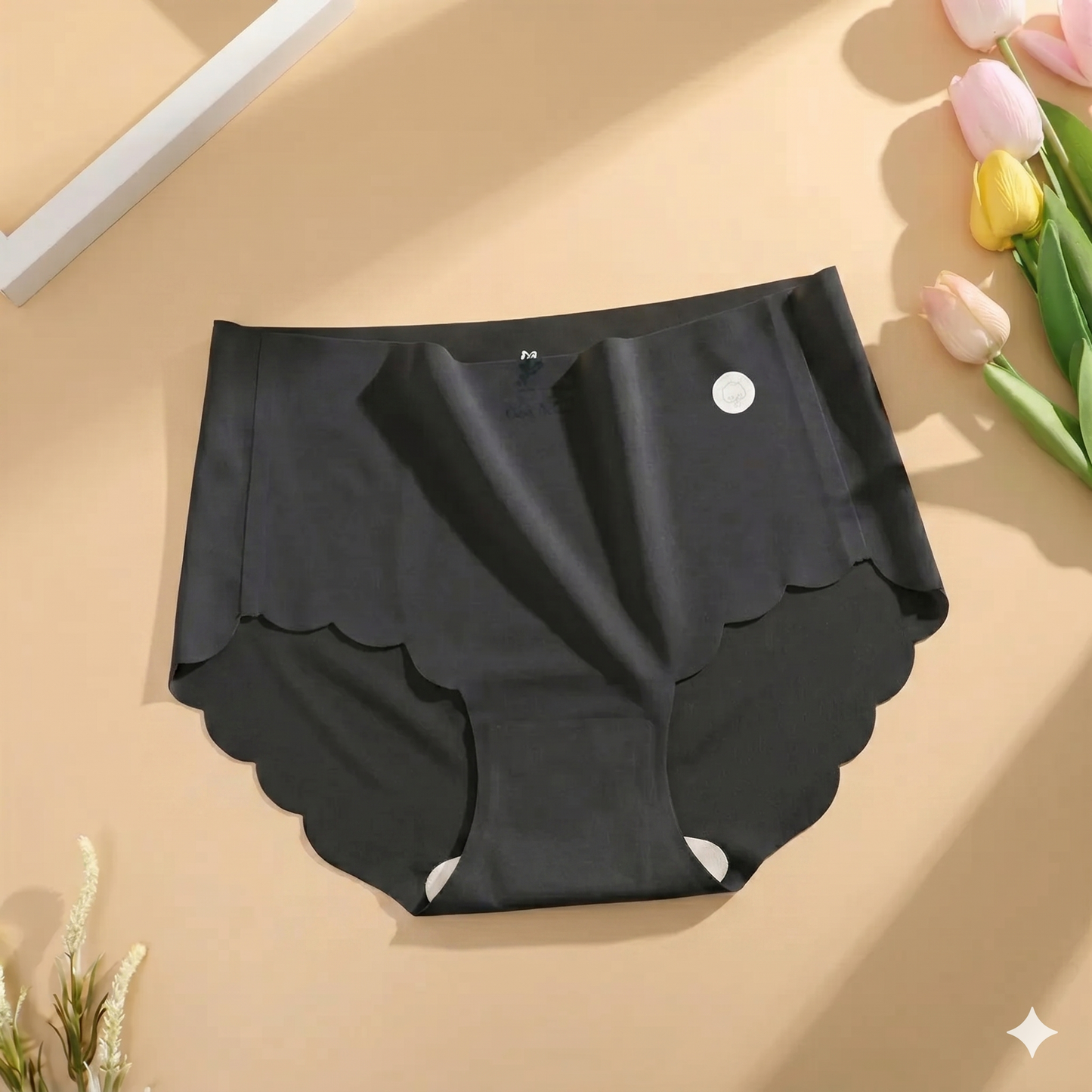 Seamless panty